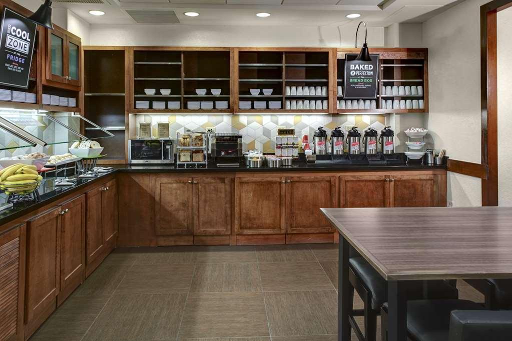 Hyatt Place Detroit/Ливония Ресторан фото