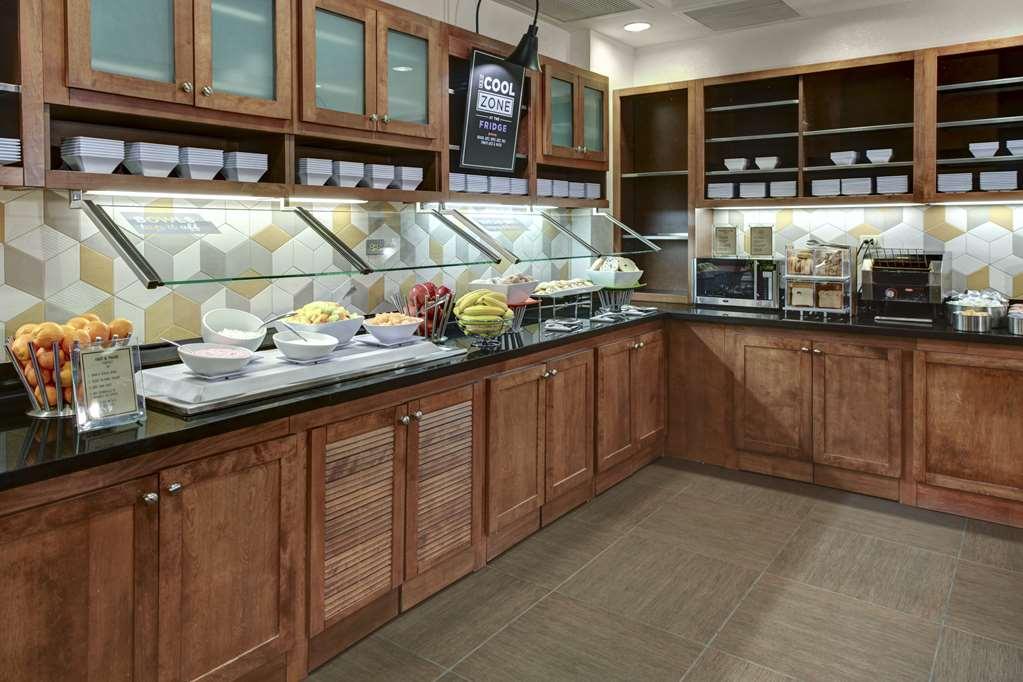 Hyatt Place Detroit/Ливония Ресторан фото